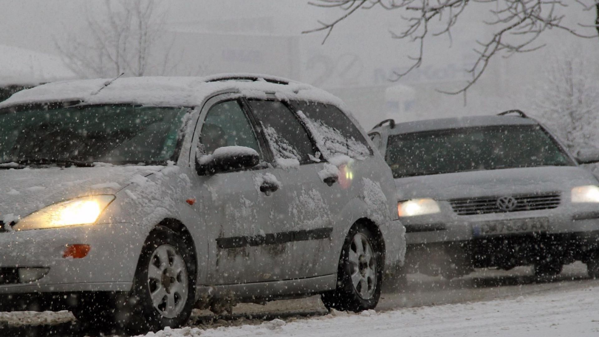 Проходите Пампорово и Превала все още са затворени за движение