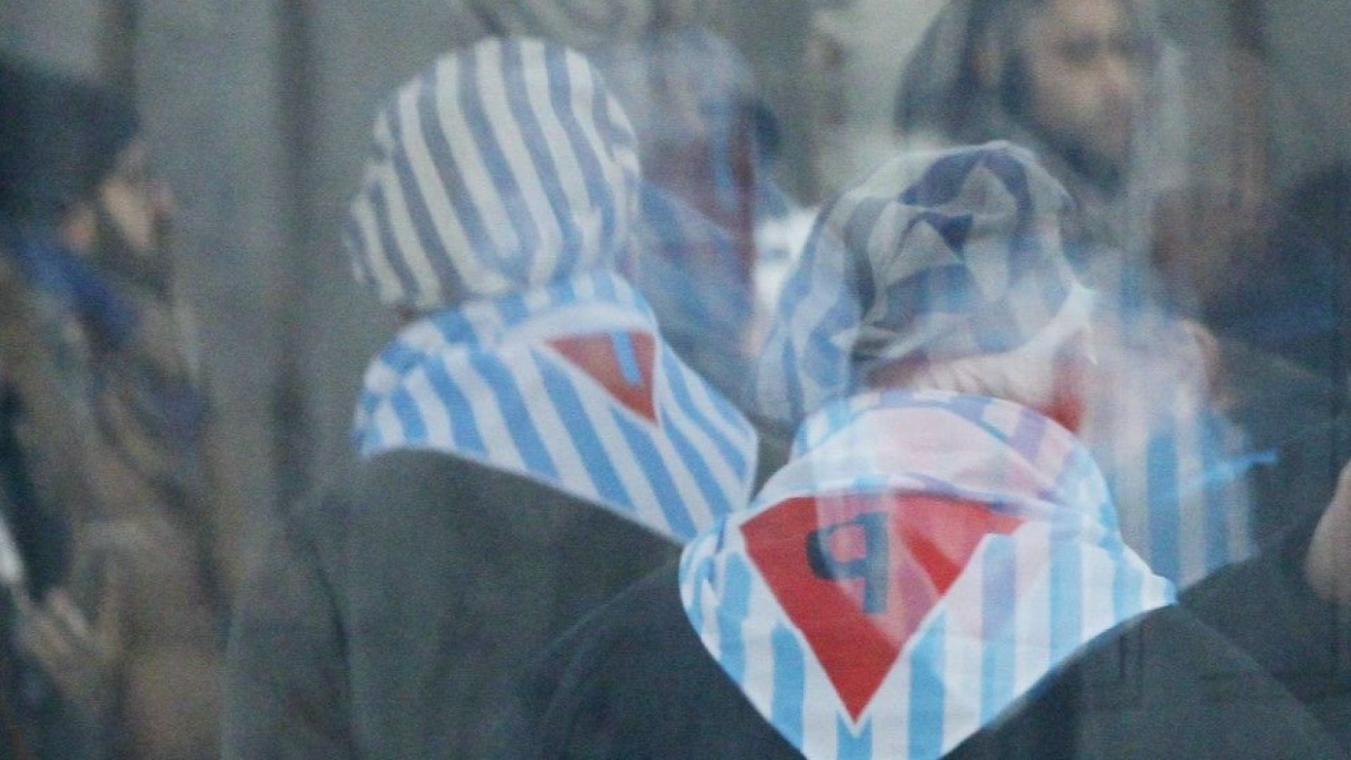 В момента в Европа и отвъд Атлантическия океан се надига