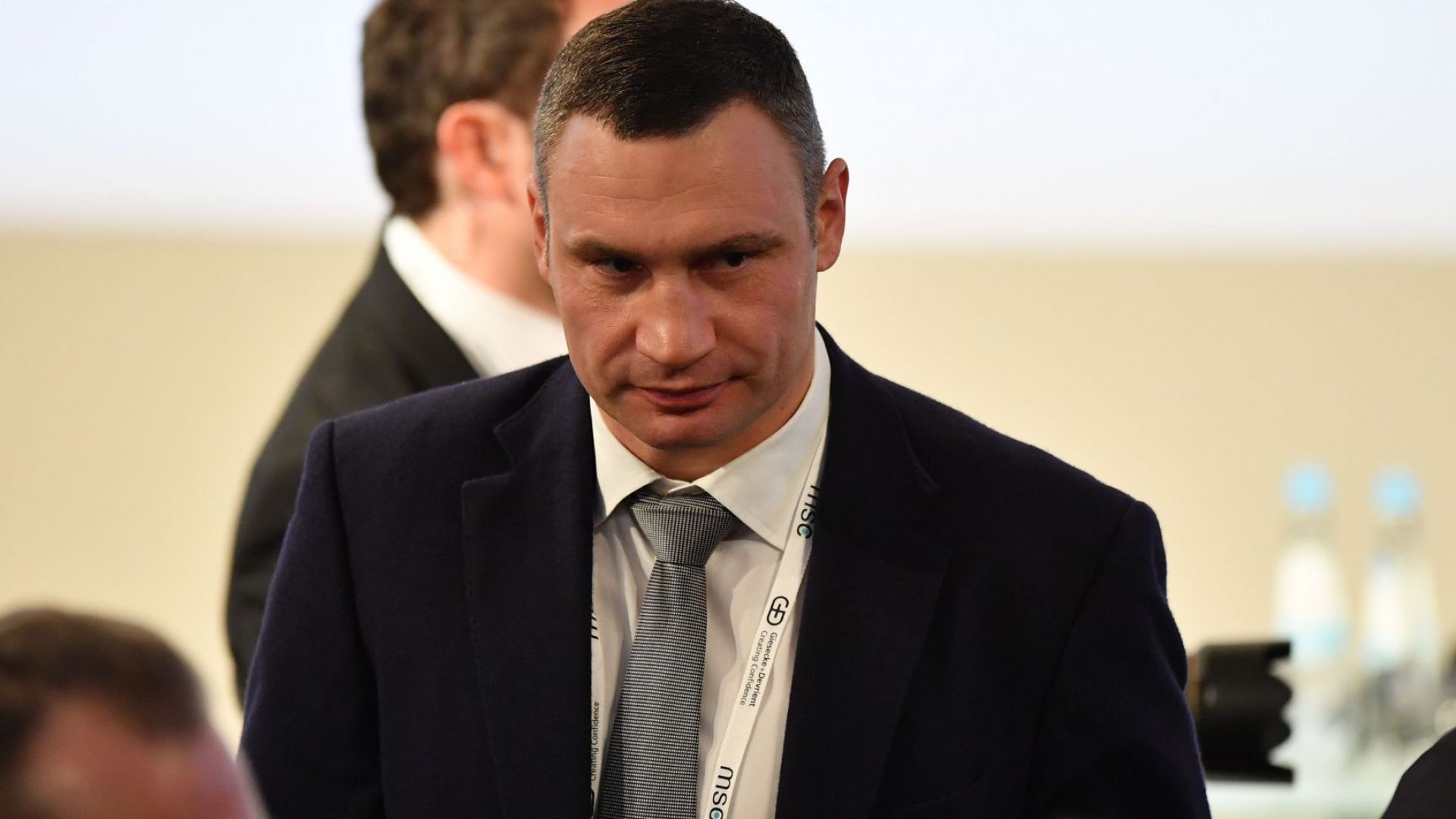 Разследват Виталий Кличко за държавна измяна