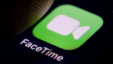 Бъг на Apple позволява подслушването от всеки