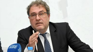 Чиновникът, обвинен в рекет от министър Банов: Клевети ме, ще съдя него и Рашидов