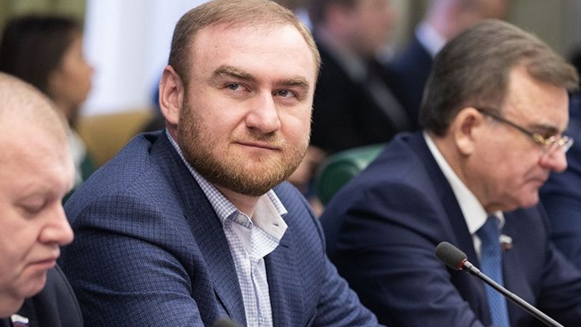 Руски сенатор бе задържан в горната камара на руския парламент