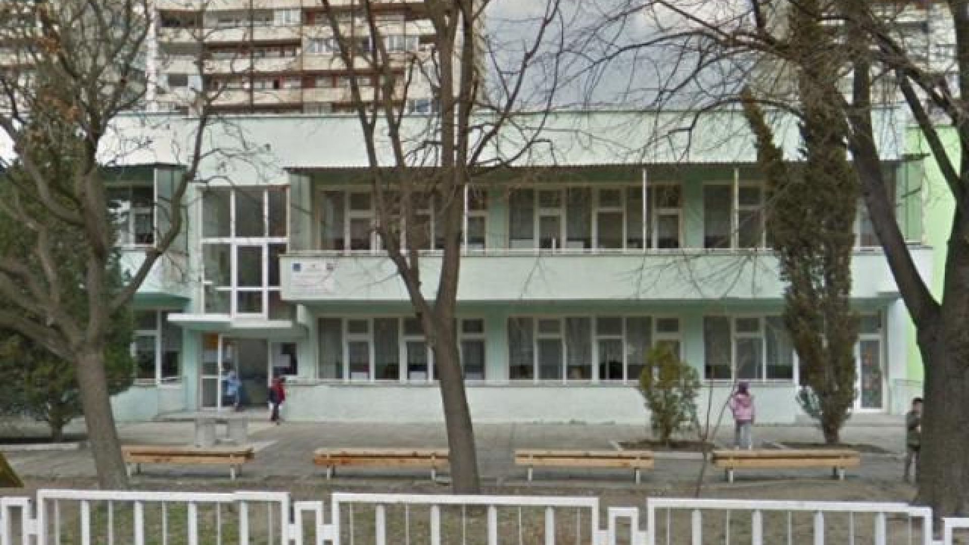 Градският съветник Милена Георгиева алармира за опасна сграда на детска