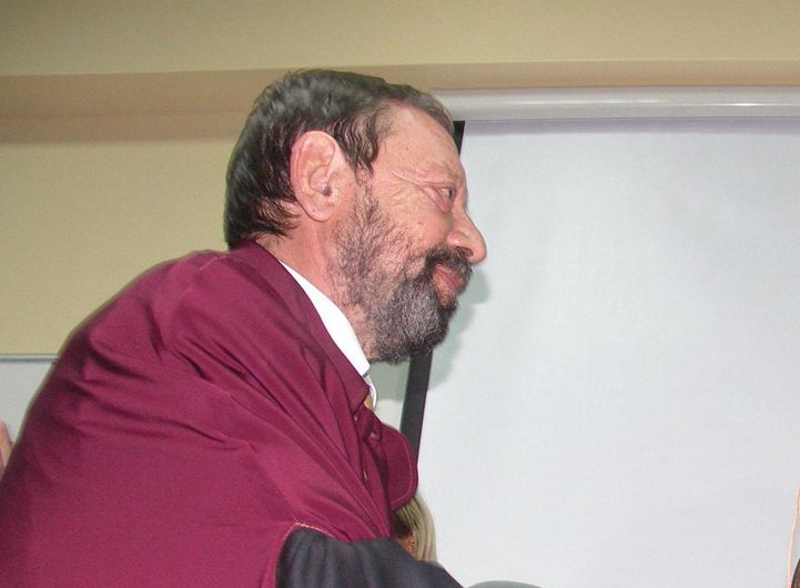  Проф. Иван Куцаров бе ректор на Пловдивския университет от 2003-2011 година 