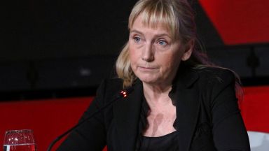 Галъп: Обществото съчувства на Йончева по обвинението за "пране на пари"