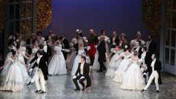 „Евгений Онегин“ в Софийската опера под режисурата на Вера Петрова