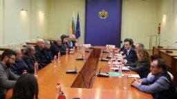 Протестиращите в Бели бряг договориха "справедливо обезщетение"