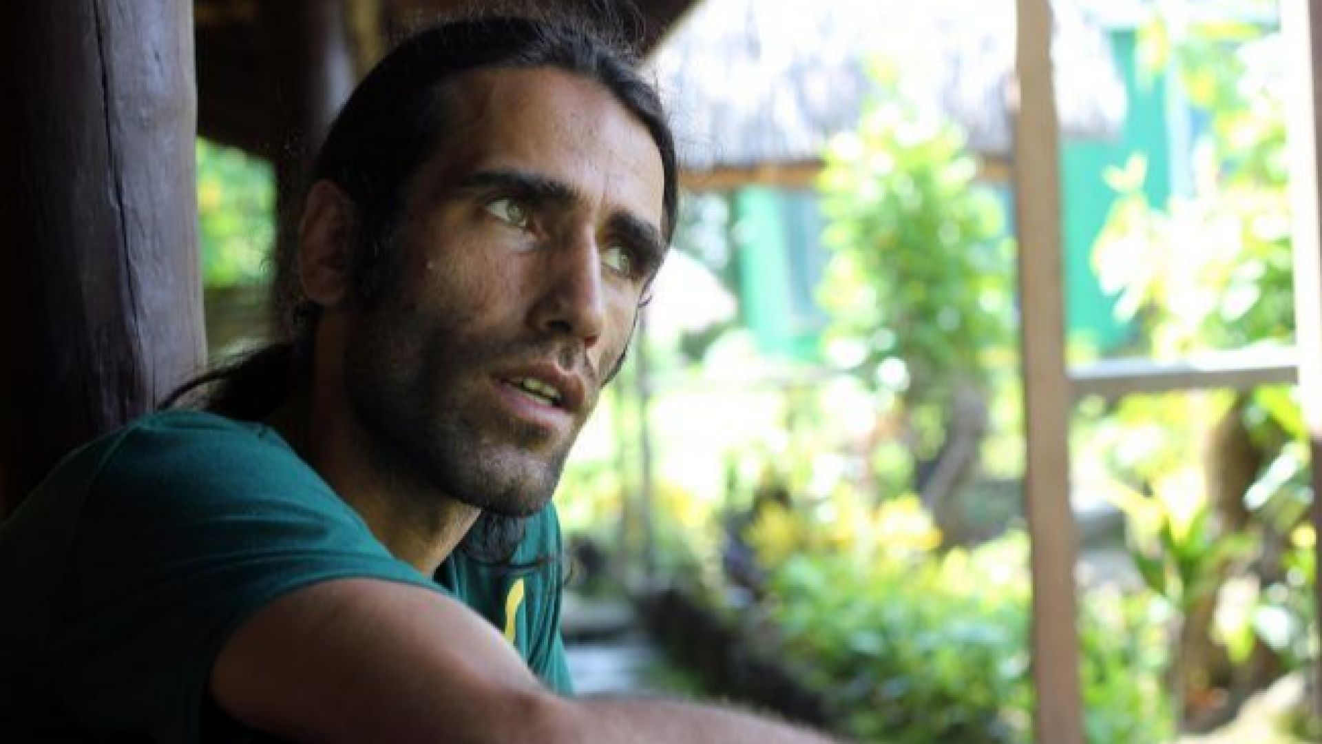 Ирански бежанец задържан в отдалечен Тихоокеански център получи престижн австралийска