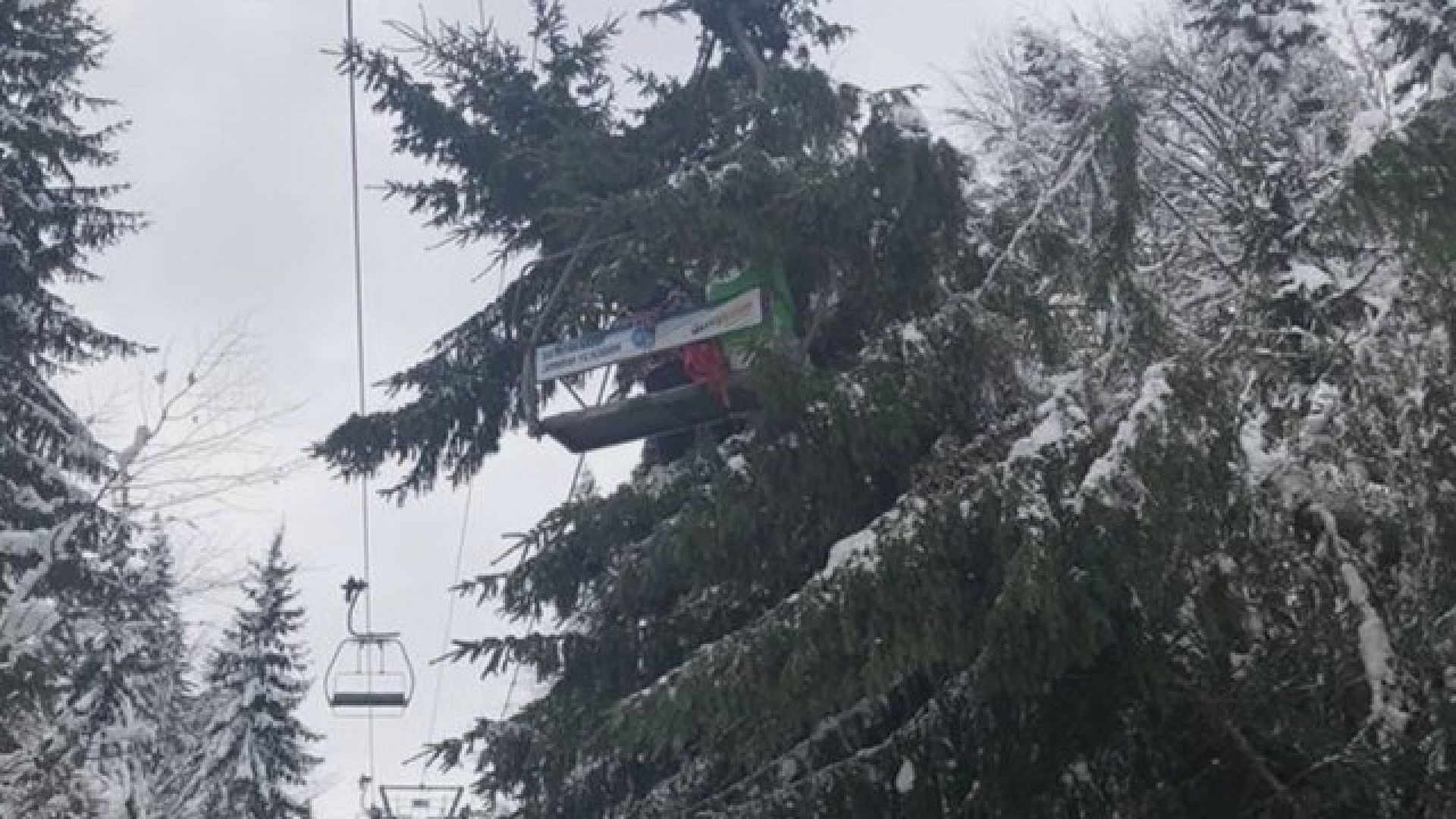 Турски турист е паднал от лифт в Пампорово съобщиха от