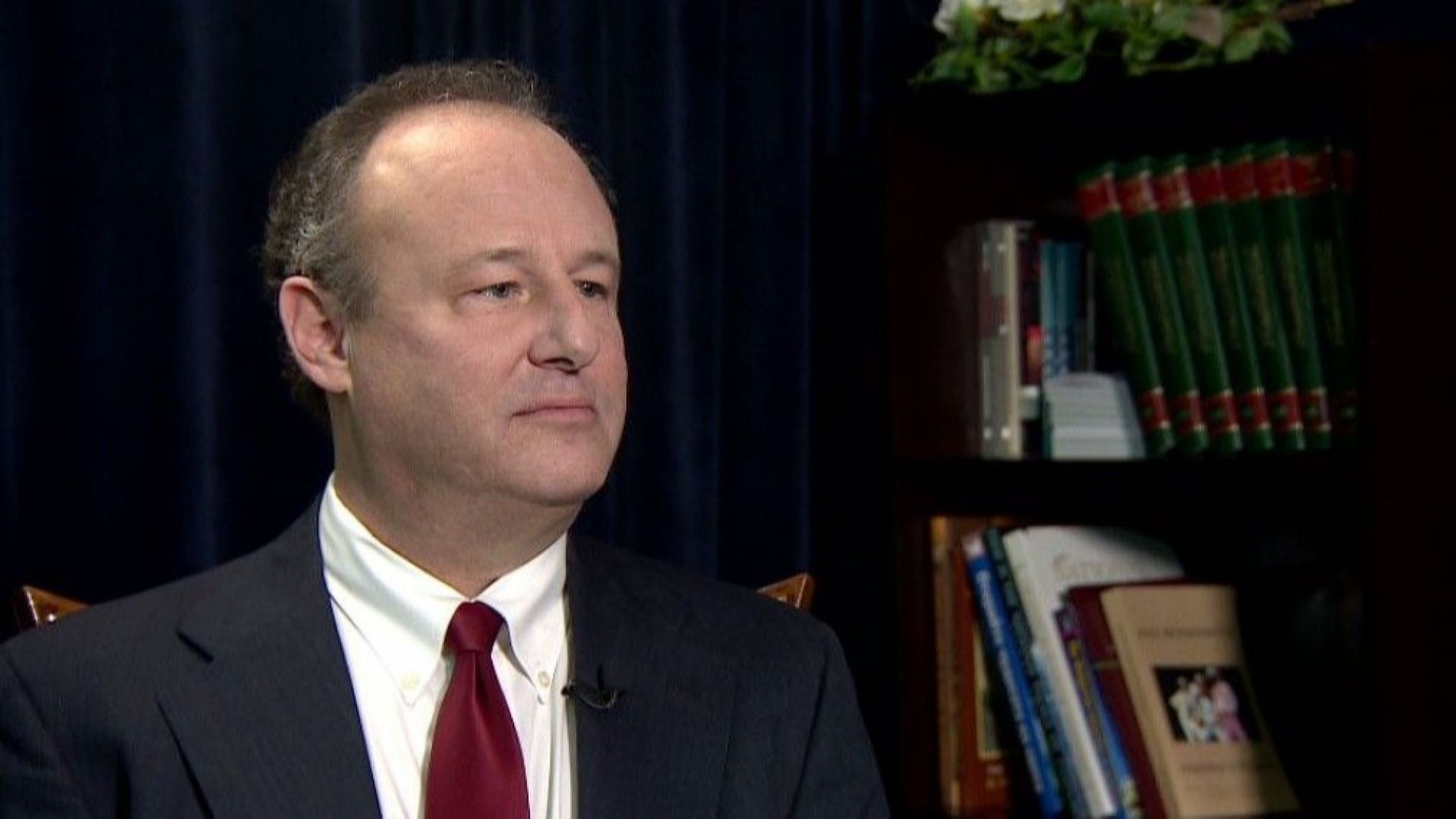 Никога не е имало натиск върху България да избере F 16