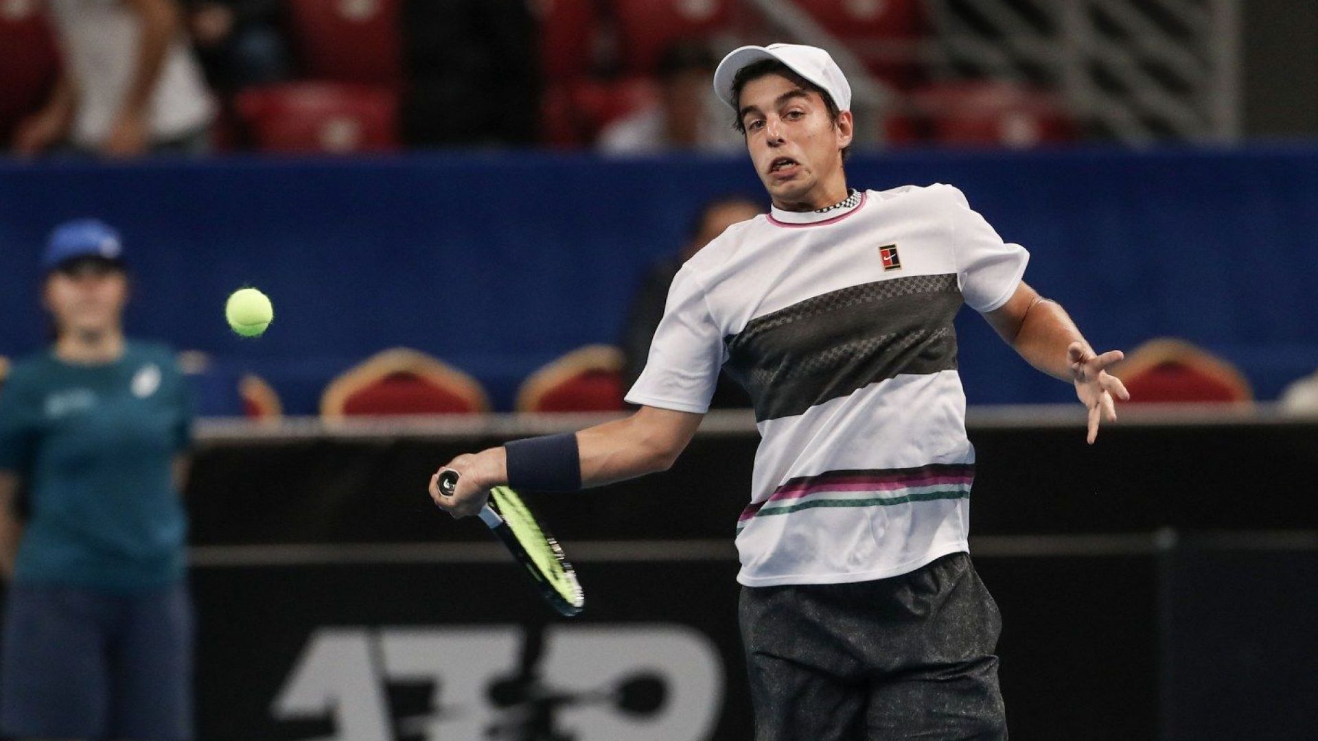 Адриан Андреев игра на тенис турнир без публика във Флорида