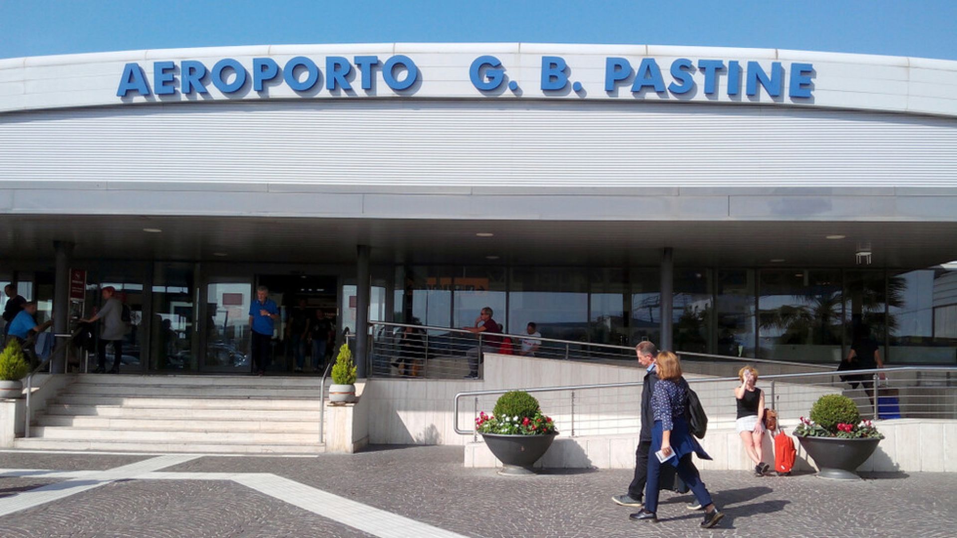 Летище Чампино в Рим което днес няколко часа остана затворено