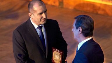 Радев: Всички значими социални права са отвоювани с борба