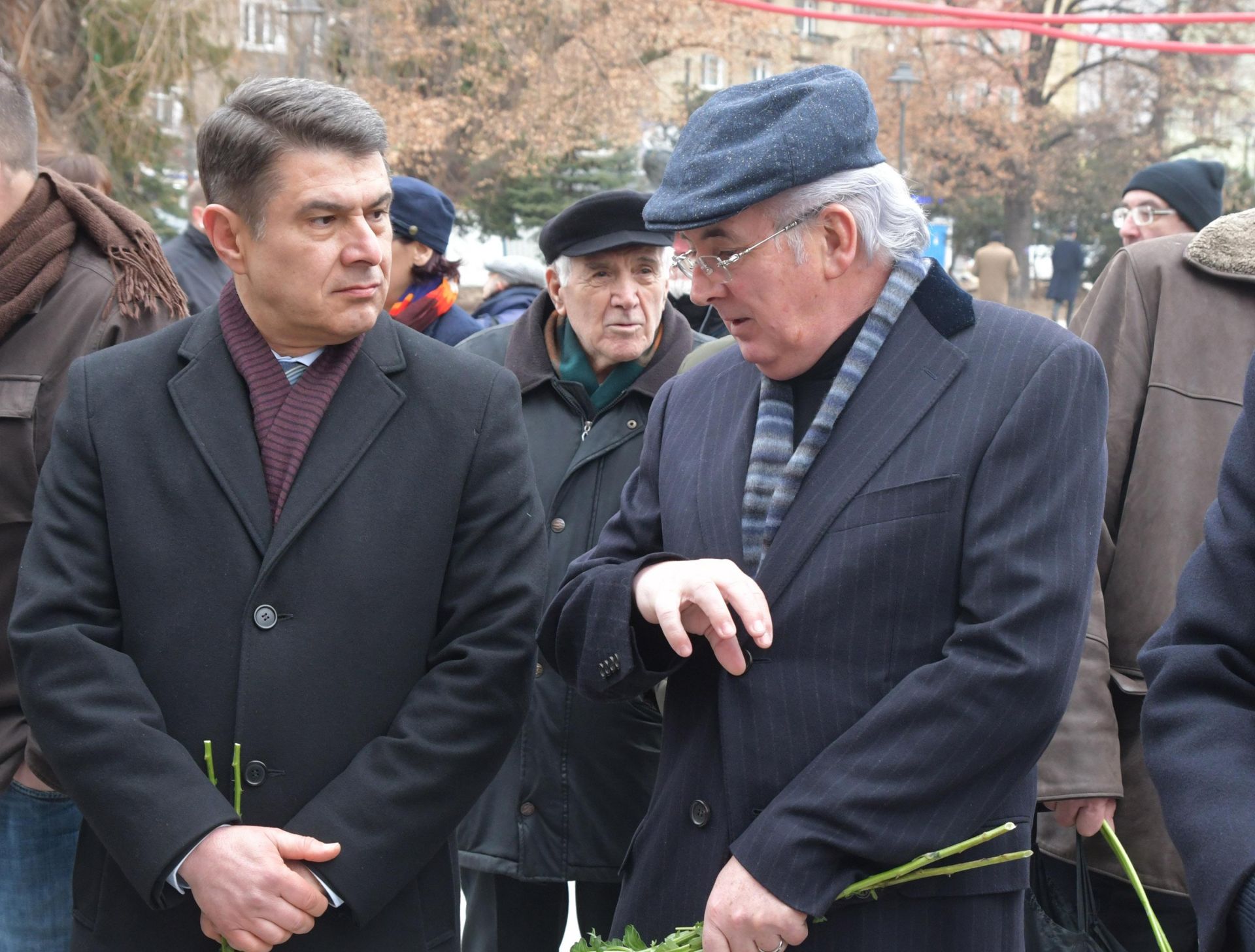 Димо Гяуров (вляво) и Лютви Местан