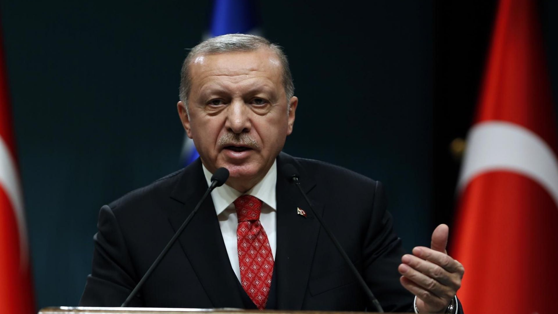 Турският президент Реджеп Тайип Ердоган обвини западните съюзнички на Турция