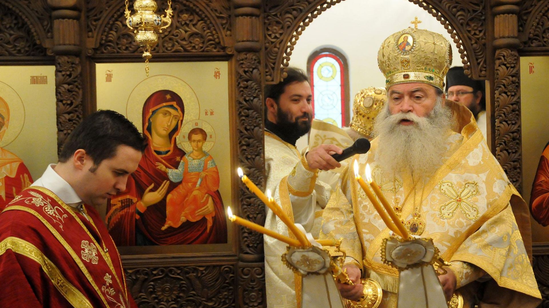 Българската православна църква БПЦ се държи като четвъртия в коалицията
