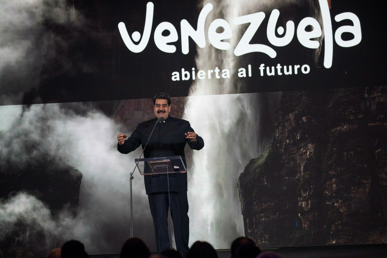Президентът Николас Мадуро представя стратегията за развитие на туризма в страната 
