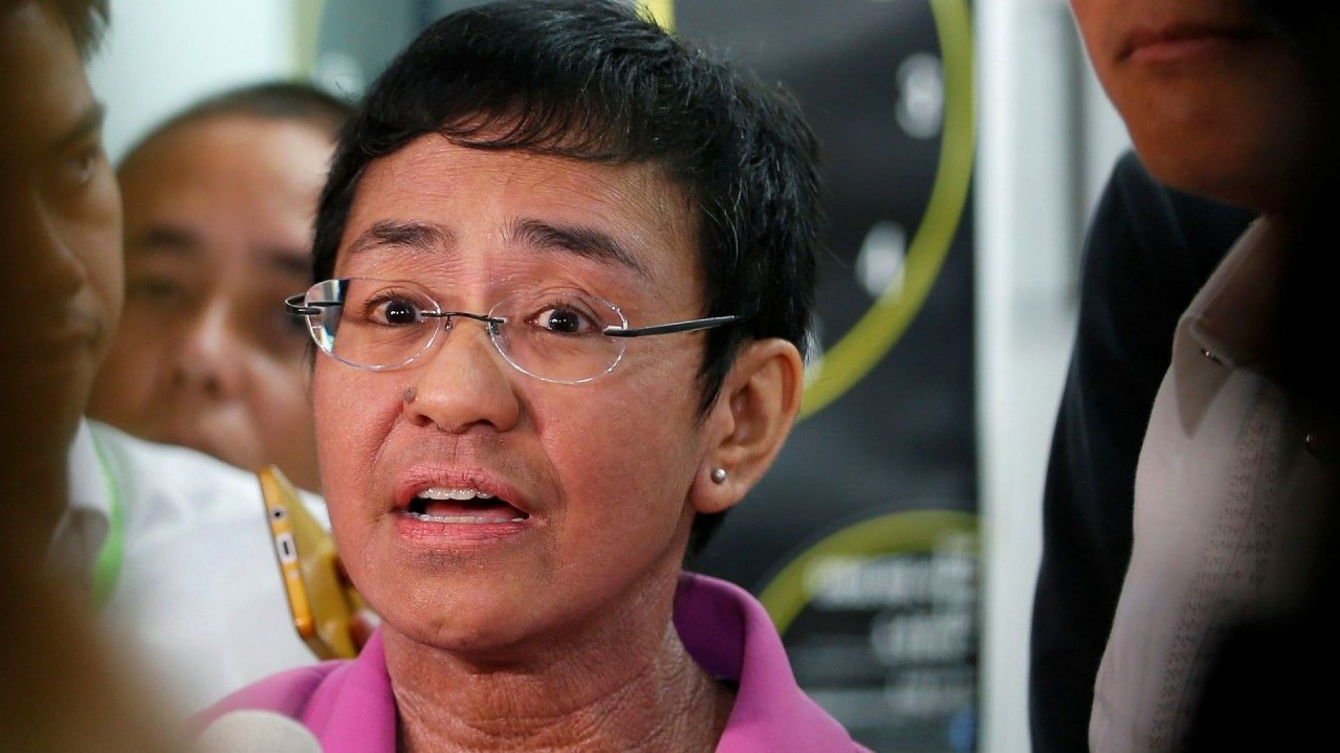 Изпълнителният директор на Раплер Rappler новинарски сайт критикуващ правителството във