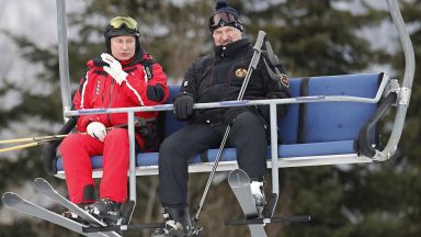  Путин и Лукашенко караха дружно ски в Сочи (снимки) 