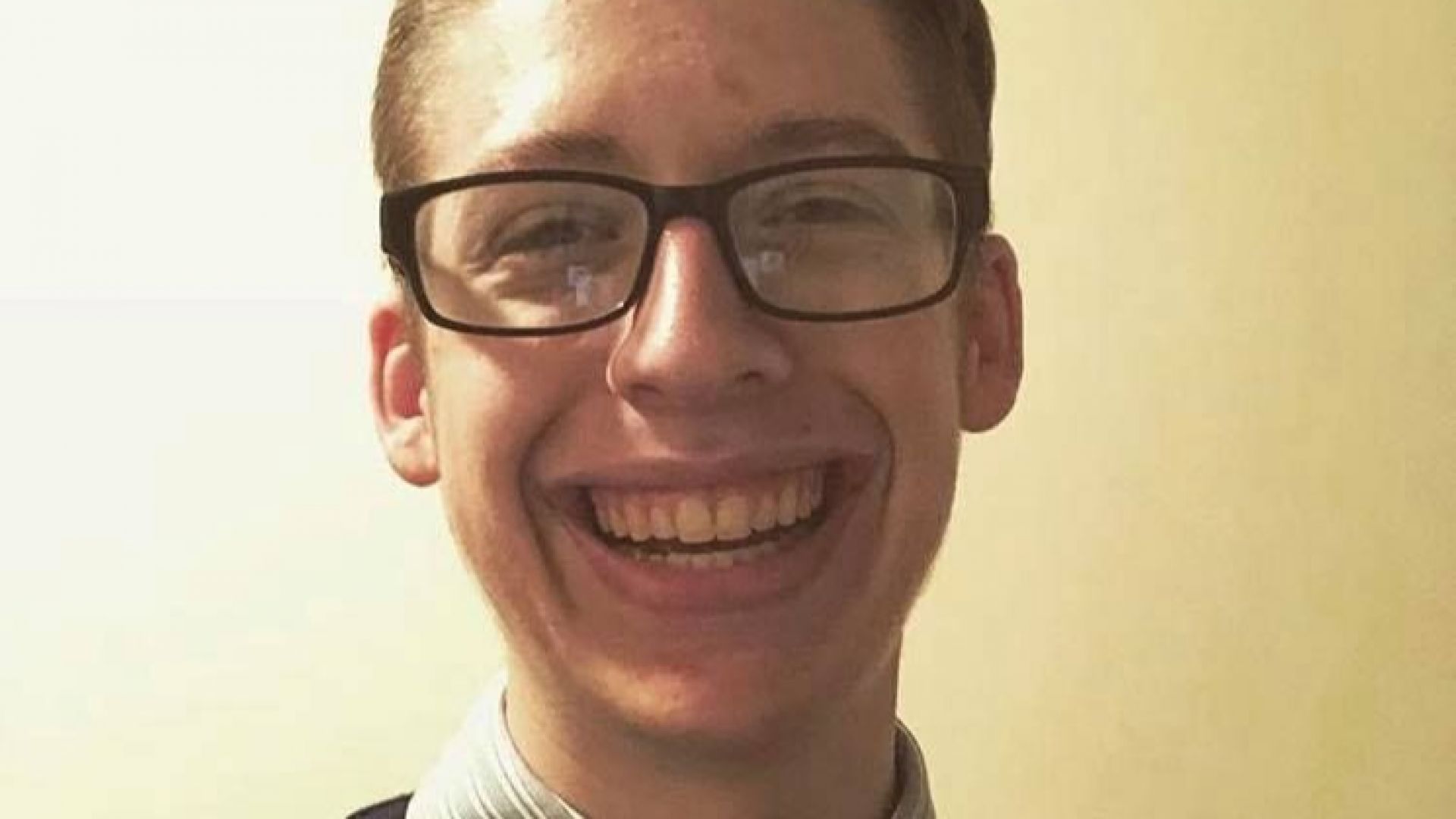 18 годишният Итън Линденбергер от Охайо отпразнува своето пълнолетие като си