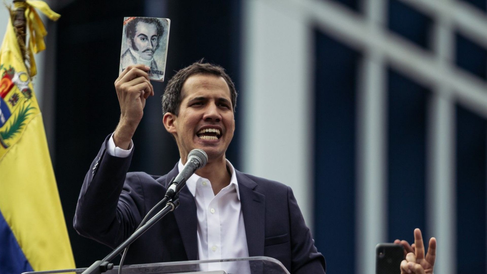 Китайски дипломати са започнали преговори с представители на венецуелската опозиция