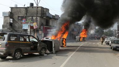След кървавата баня в Кашмир: Индия напълно ще изолира Пакистан 