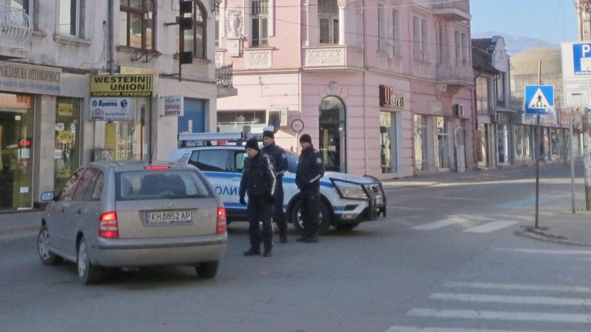 Полицията залови 19 годишния криминално проявен който е сочен за извършил