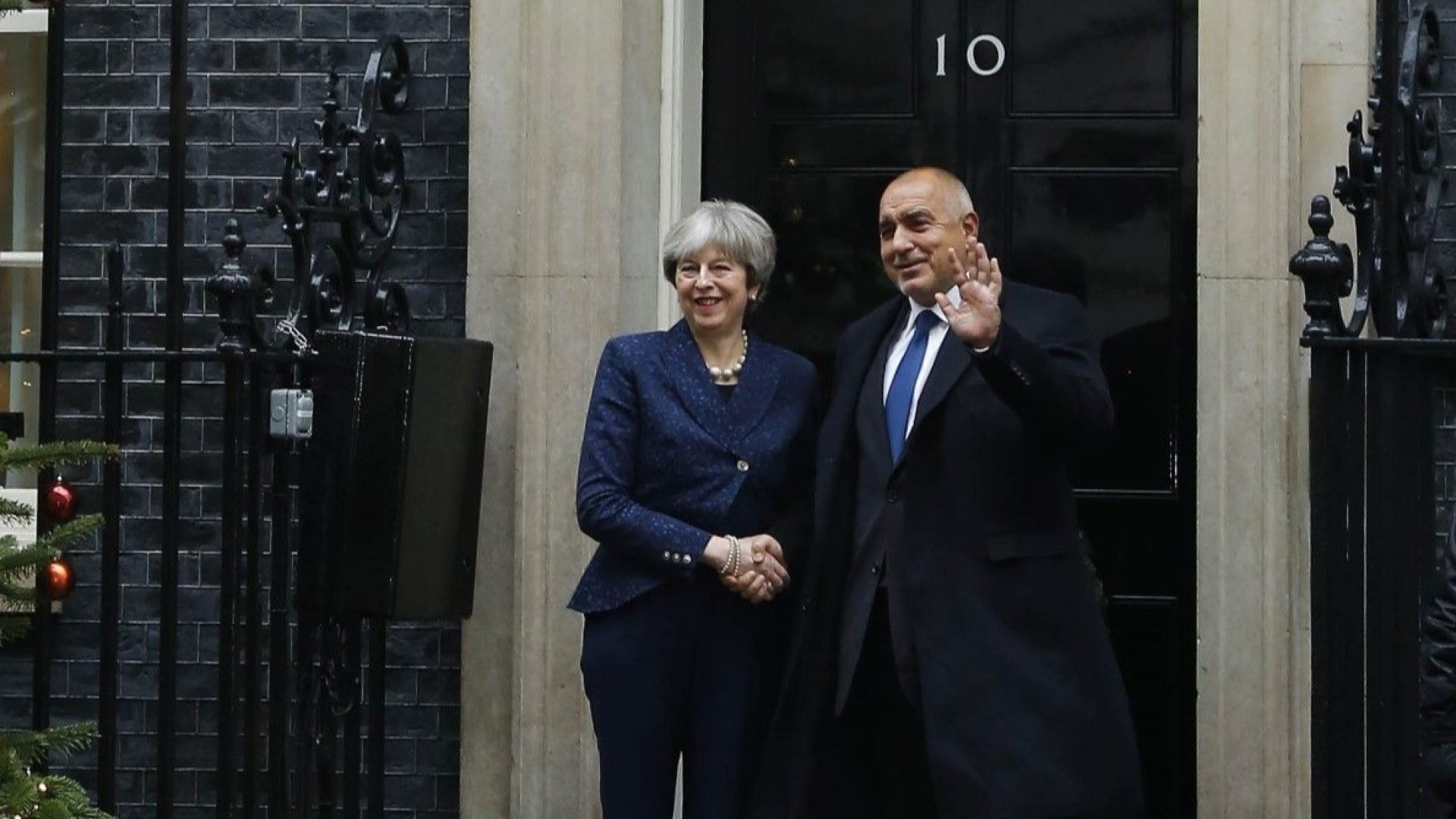 Министър председателят Бойко Борисов проведе телефонен разговор с британския си колега