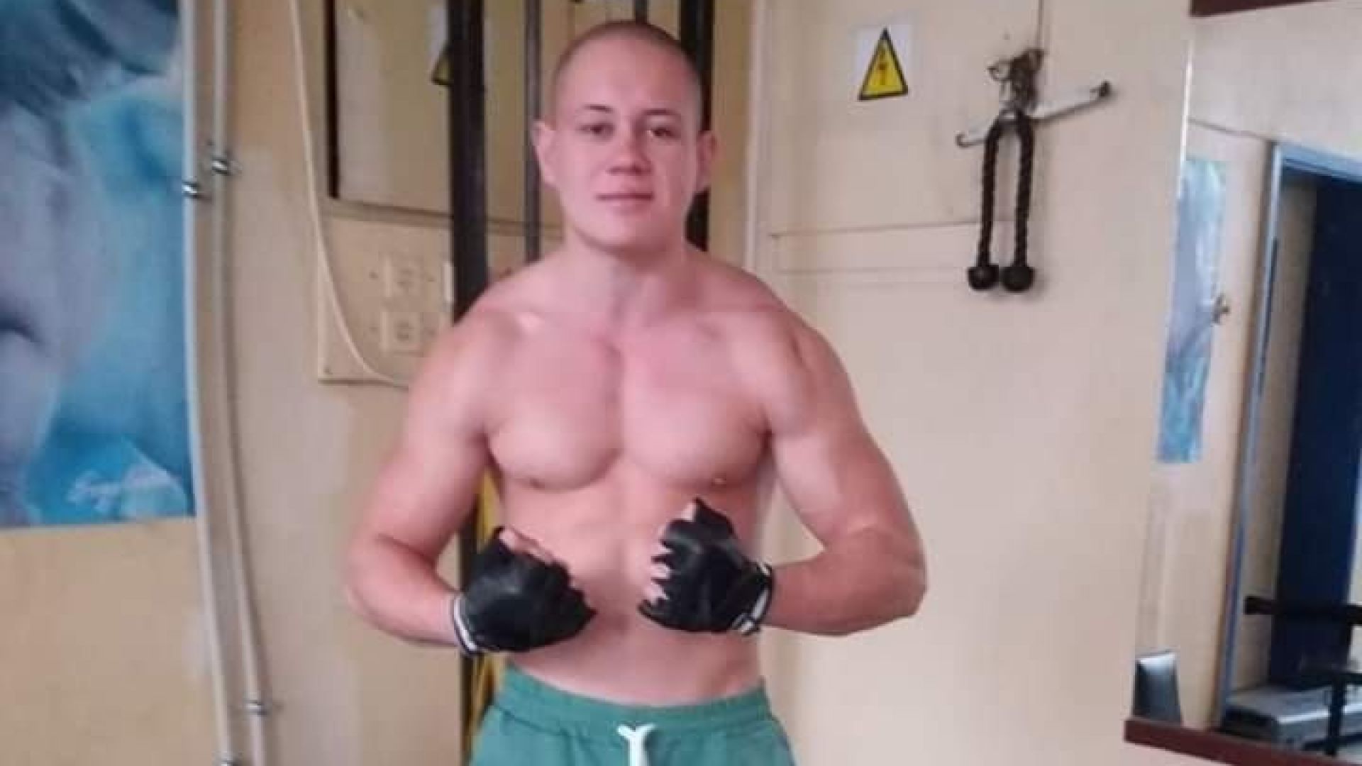 Полицията залови 19 годишния Алекс Анков криминално проявен който е сочен