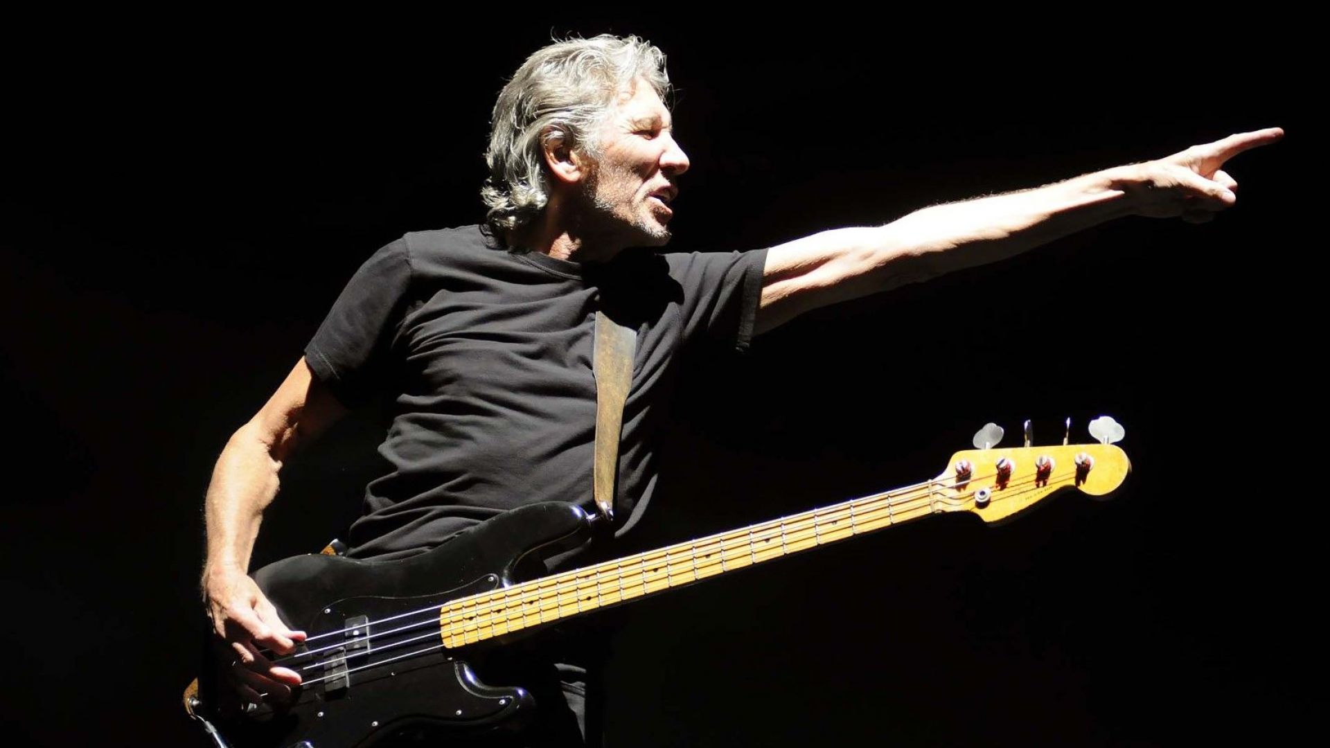 Оъоснователят на британската група Пинк Флойд Роджър Уотърс разкритикува бъдещия