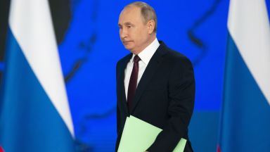 Русия ще насочи ракети и към САЩ, ако е застрашена, обяви Путин