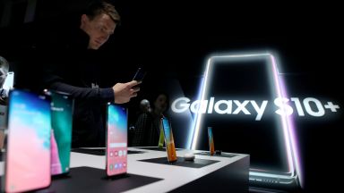 Как Samsung Galaxy S10 ще завладее флагманския сегмент