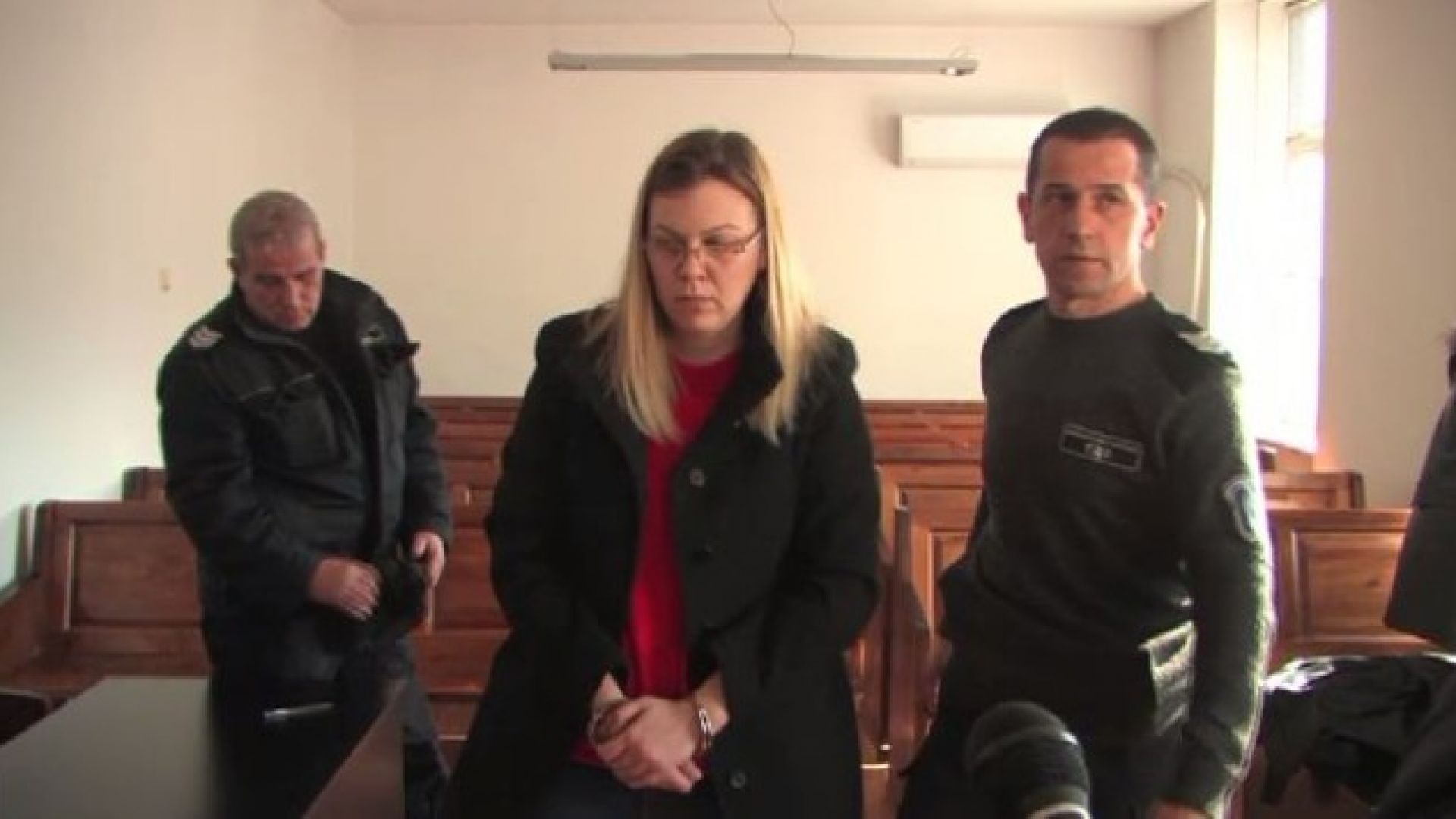 Полиция и прокуратура проверяват сръбска следа по случая с обвинената