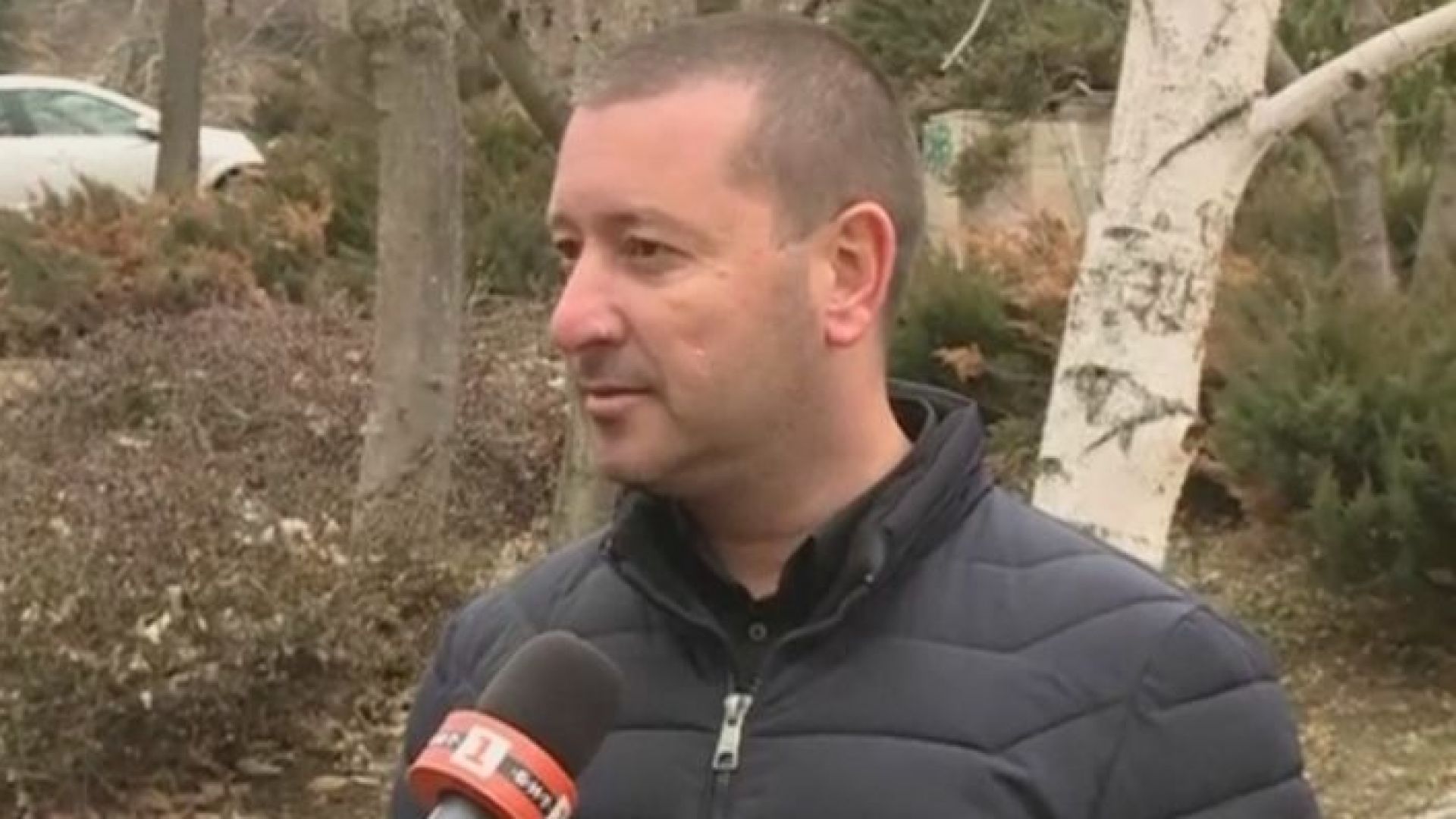 Виж още Дискавъри защити Беър Грилс в скандала с парк