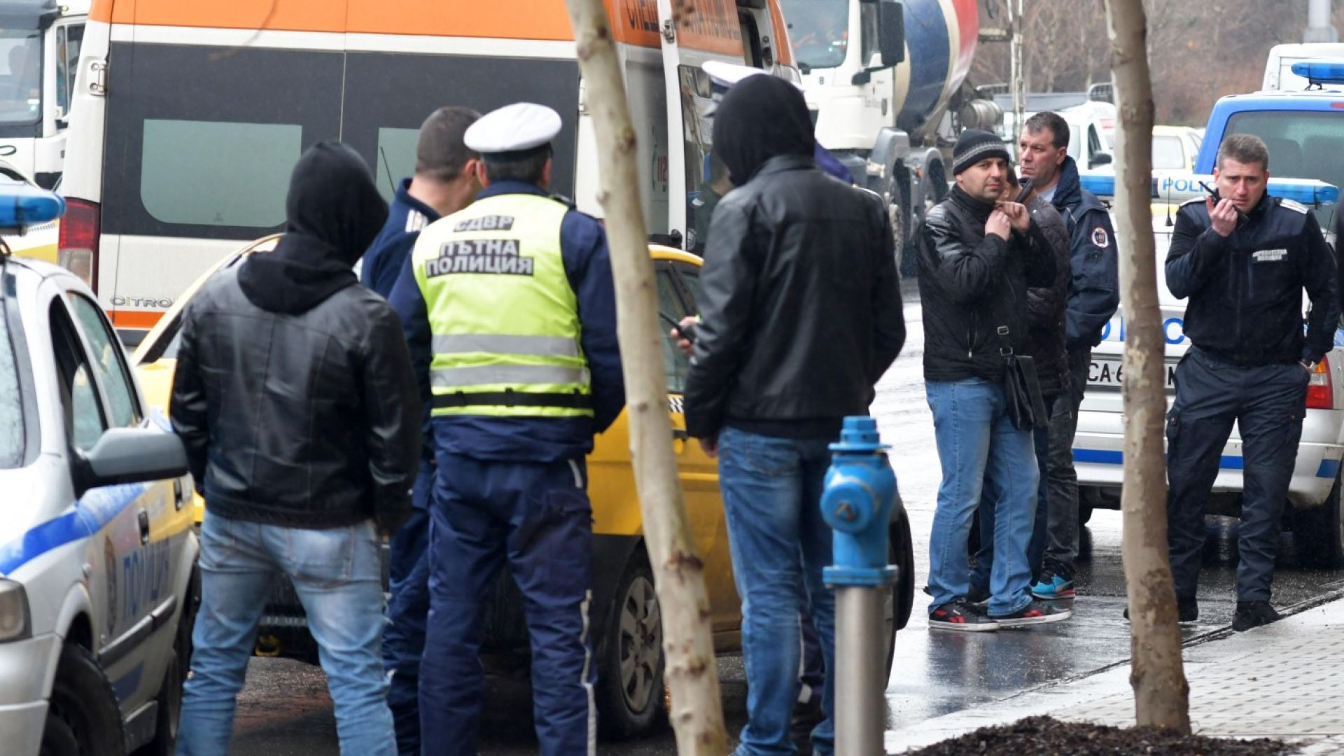 17 годишен зад волана на такси не се подчини на стоппалка