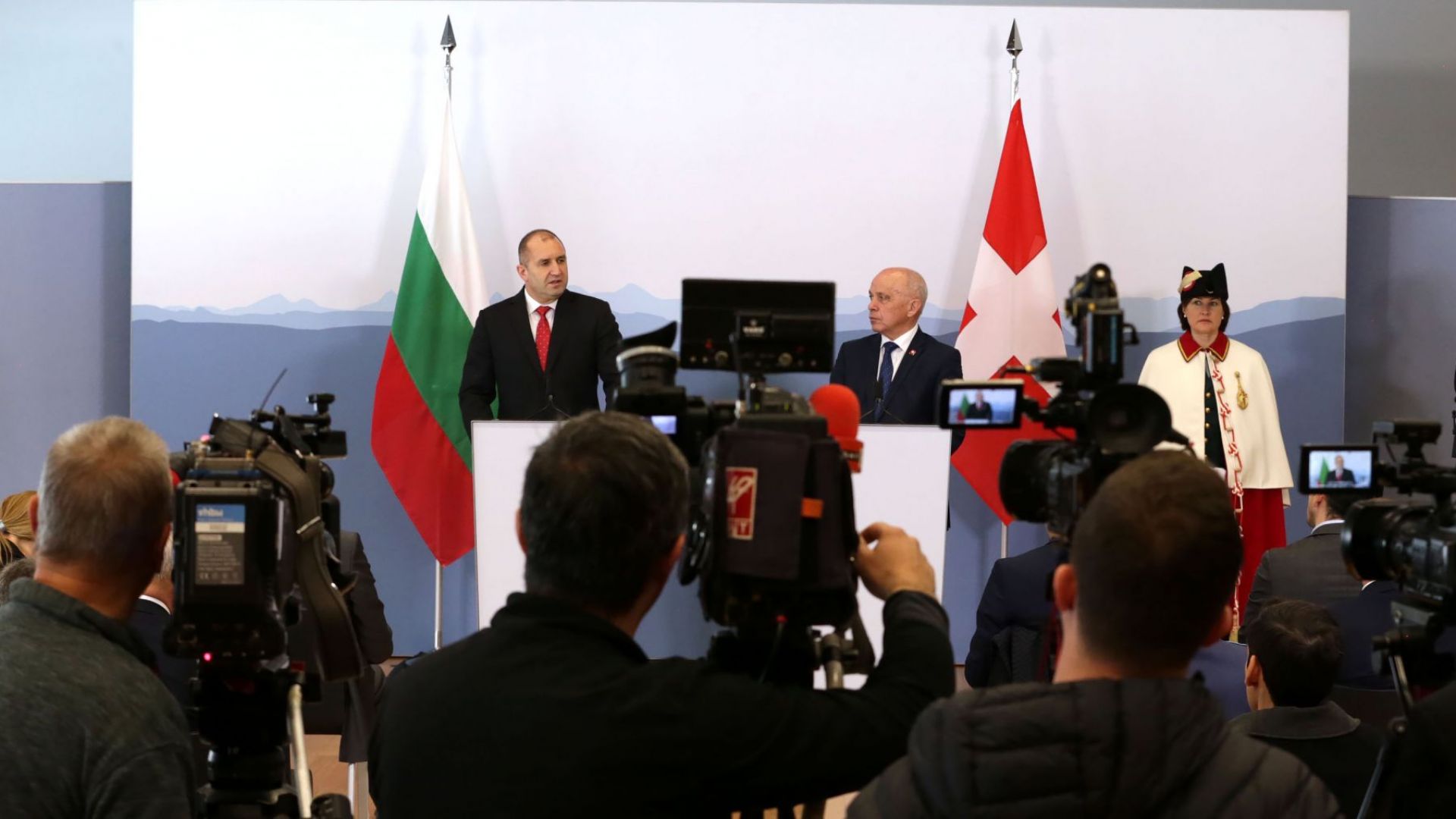 България и Швейцария да засилят обмена на информация в борбата