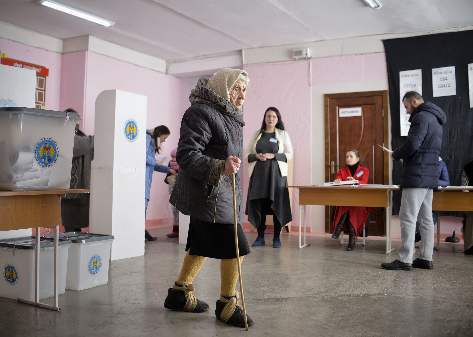 Парламентарни избори в Молдова