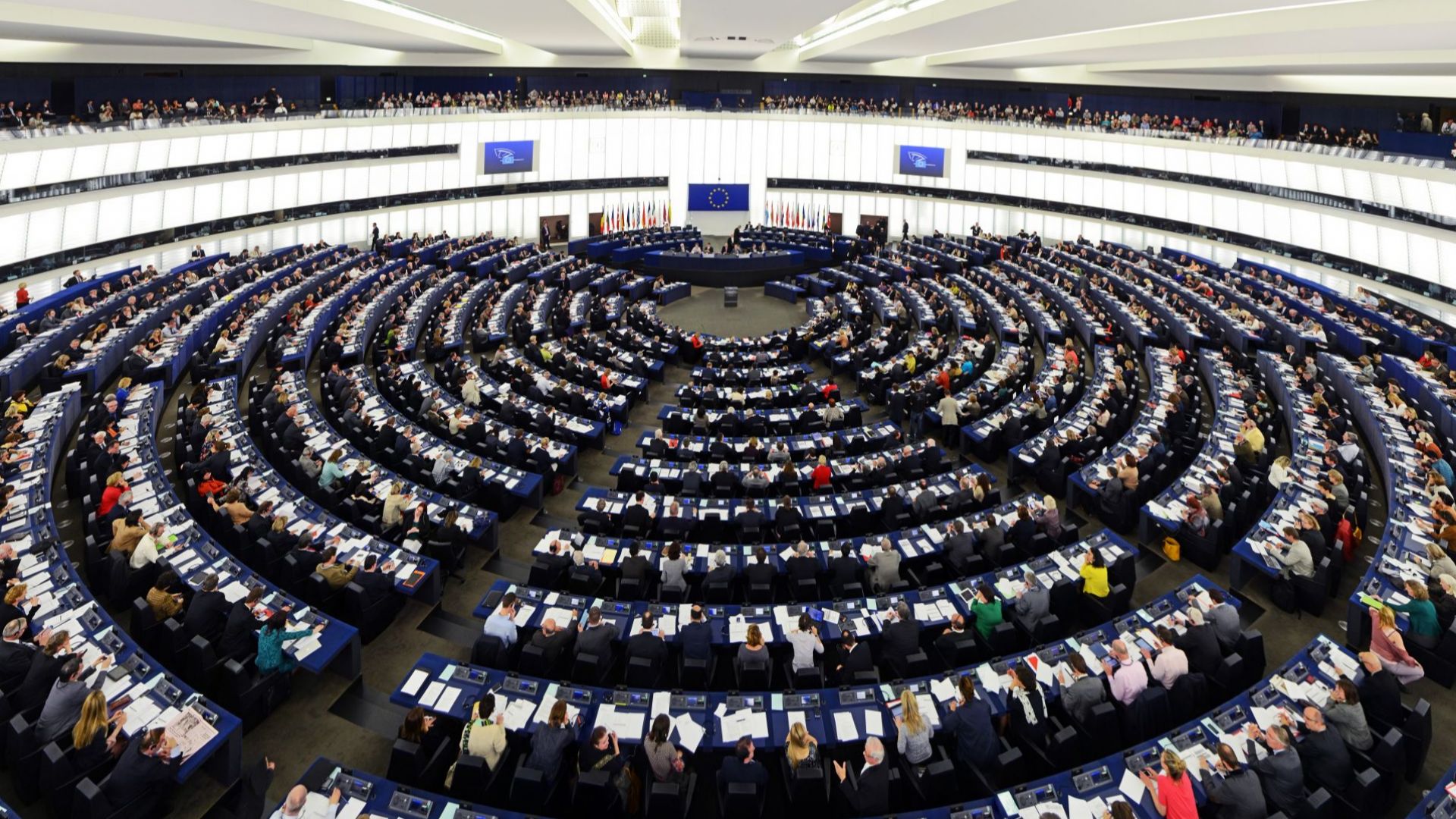 Европейският парламент даде 18 млрд лв за България за периода