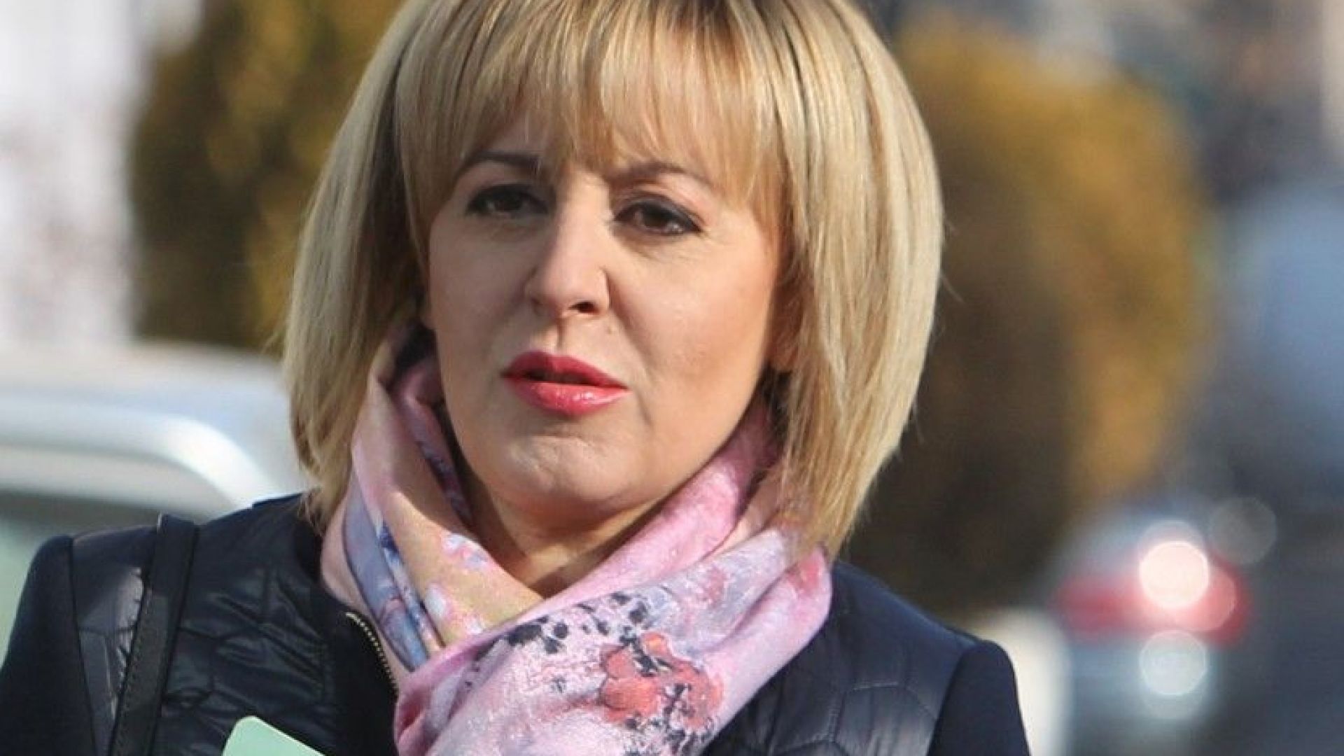 Омбудсманът Мая Манолова вади на светло колко милиони е събрала