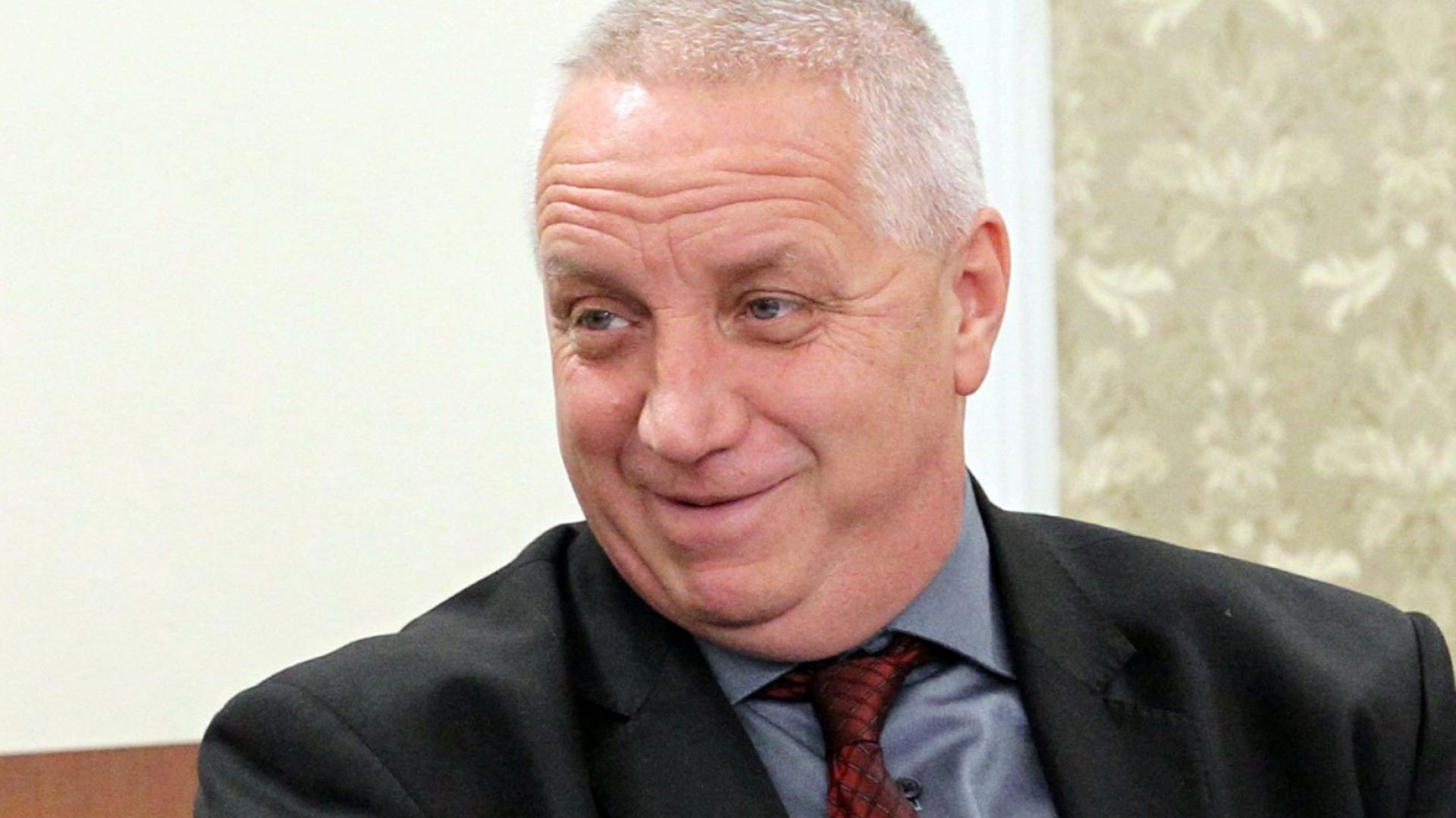 Изпратени бяха редица съболезнователни адреси до близките и роднините на