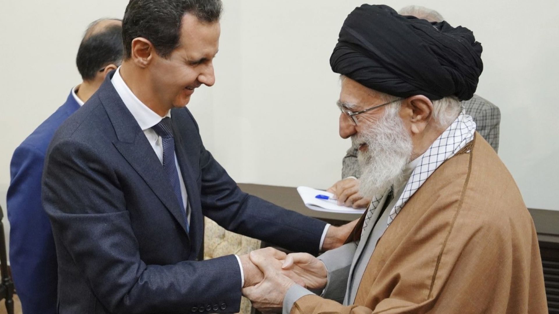 Сирийският президент Башар Асад посети Техеран където се срещна с