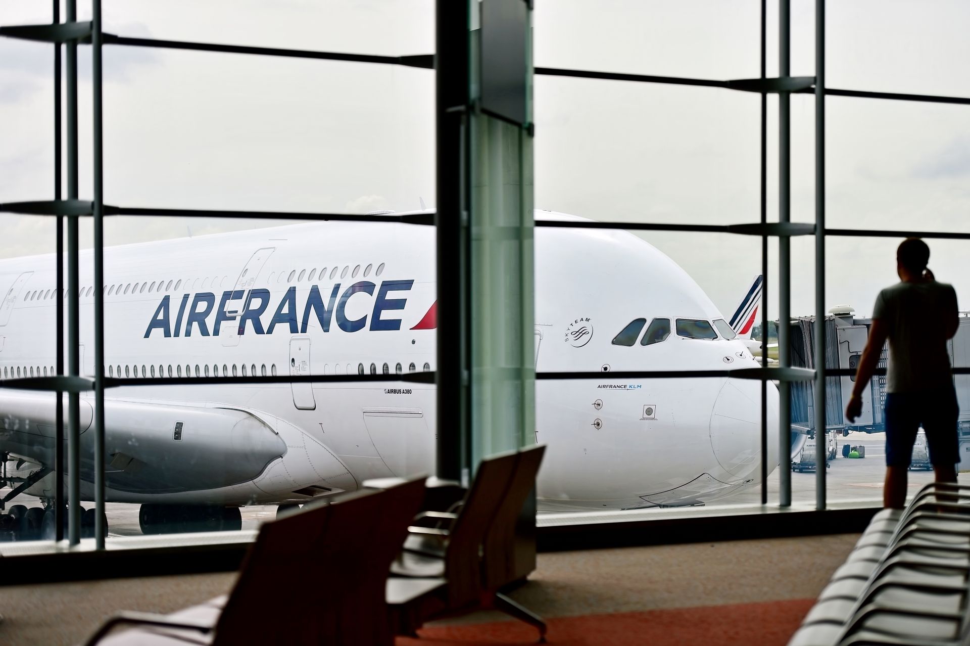 "Ер Франс" очаква да отмени 3600 полети през март заради коронавируса
