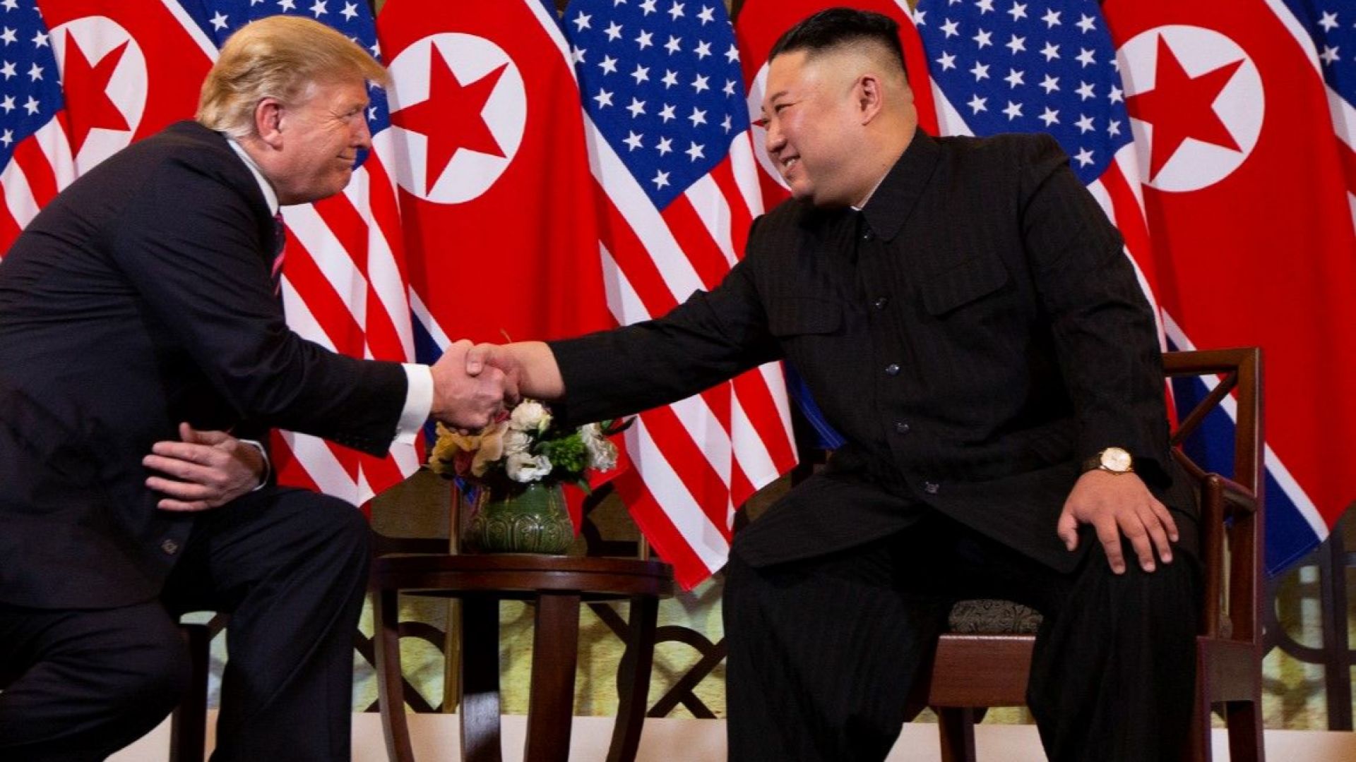 Президентът на САЩ Доналд Тръмп и севернокорейският лидер Ким Чен-ун