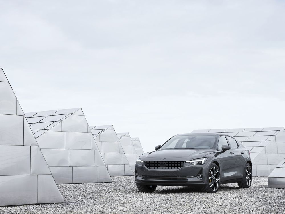 Volvo обяви цената на електромобила Polestar