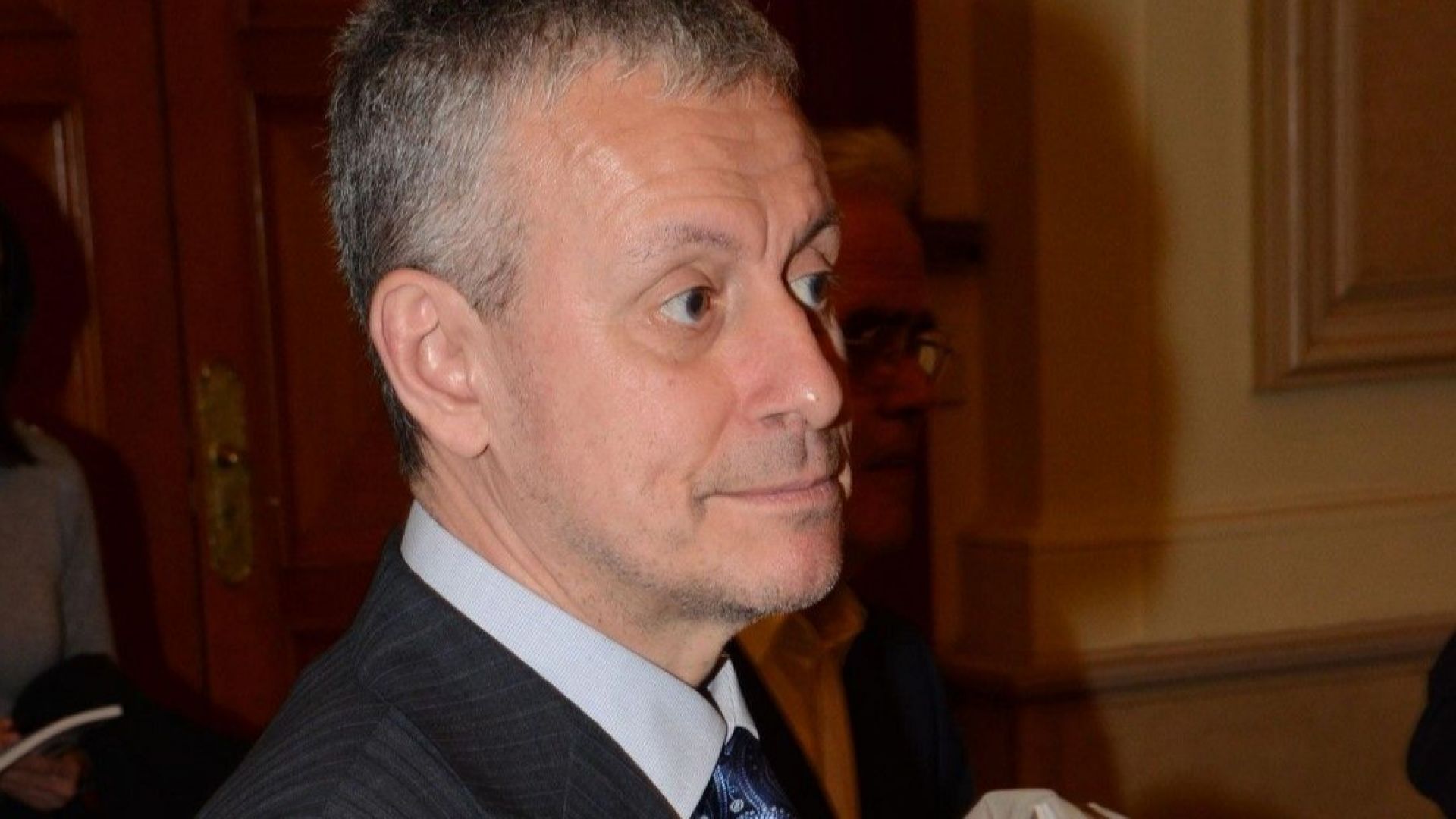 Виж още Йенс Столтенберг пристигна в София снимки