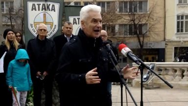 Не Костадин Костадинов не е новият Волен защото Волен щеше