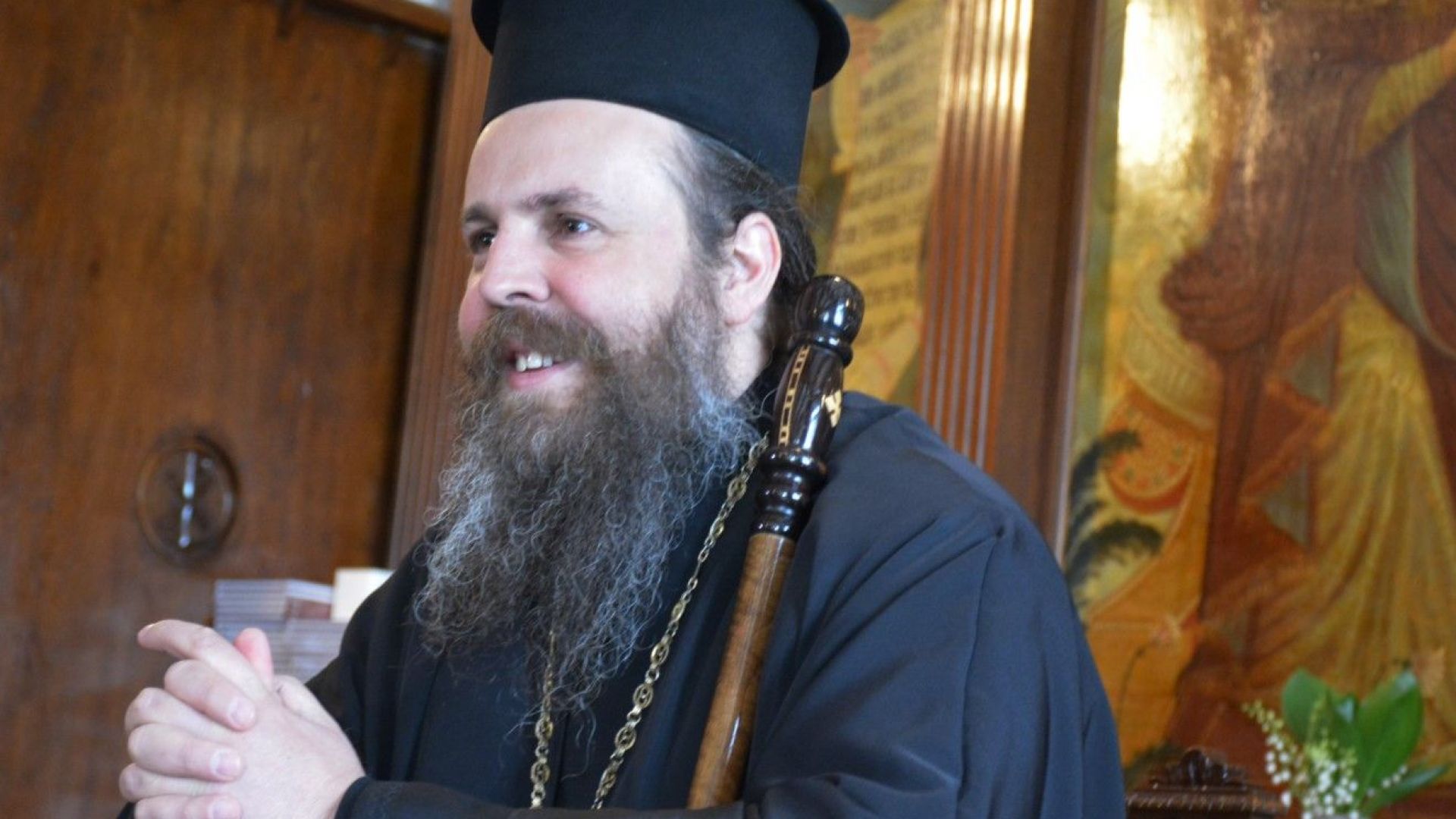 Никой не ги гони тези хора от храма и има