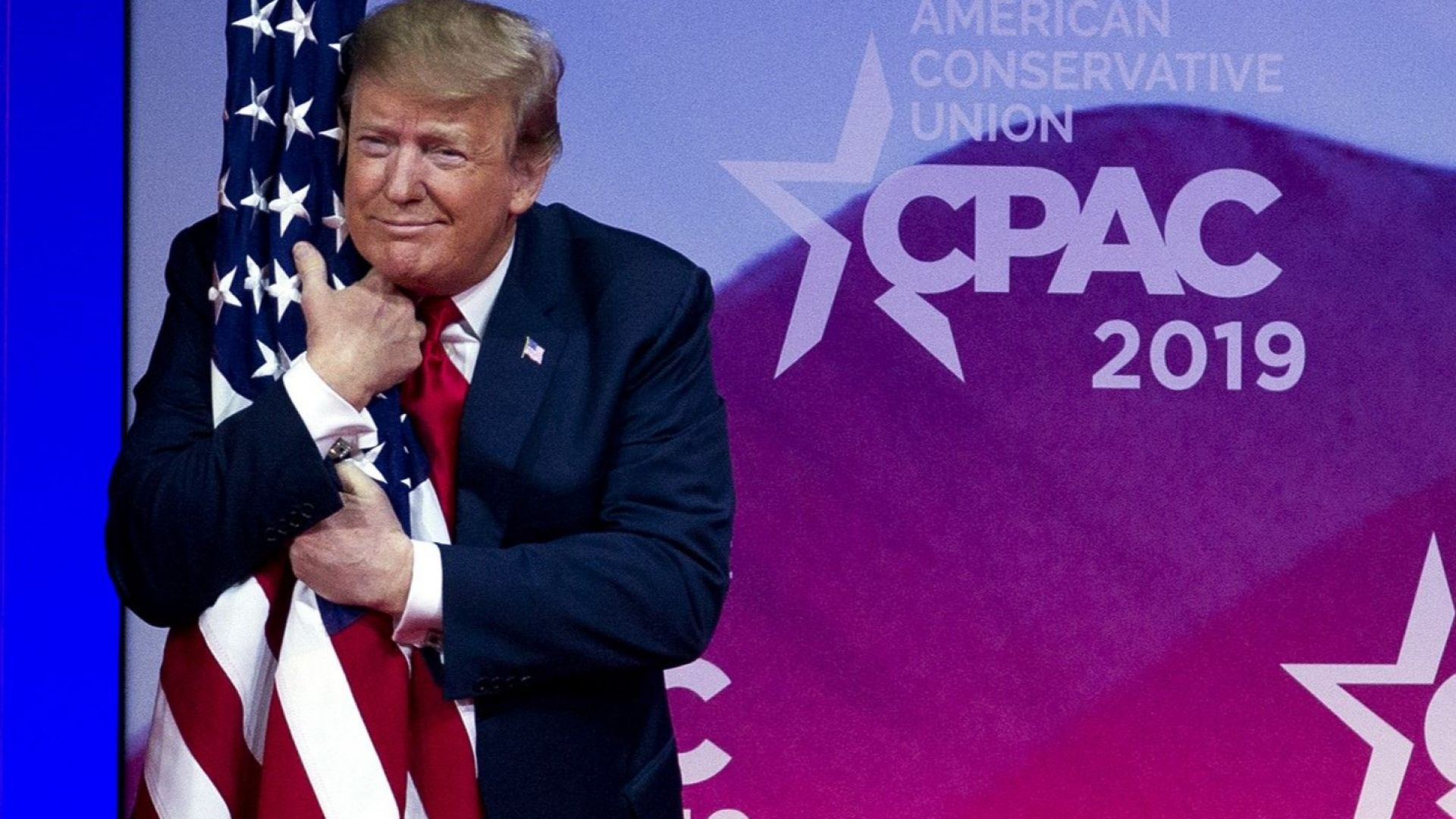 Правната комисия на Камарата на представителите контролираната от демократите долна