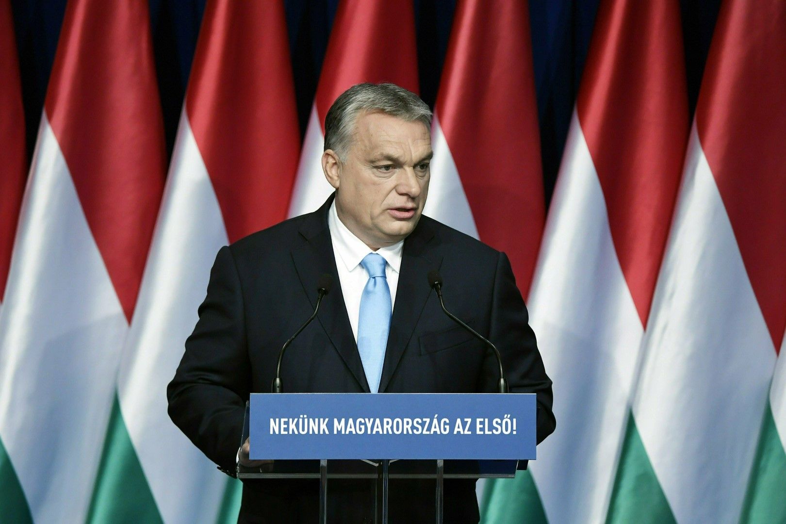 Орбан не е казал кого ще подкрепи вместо Вебер