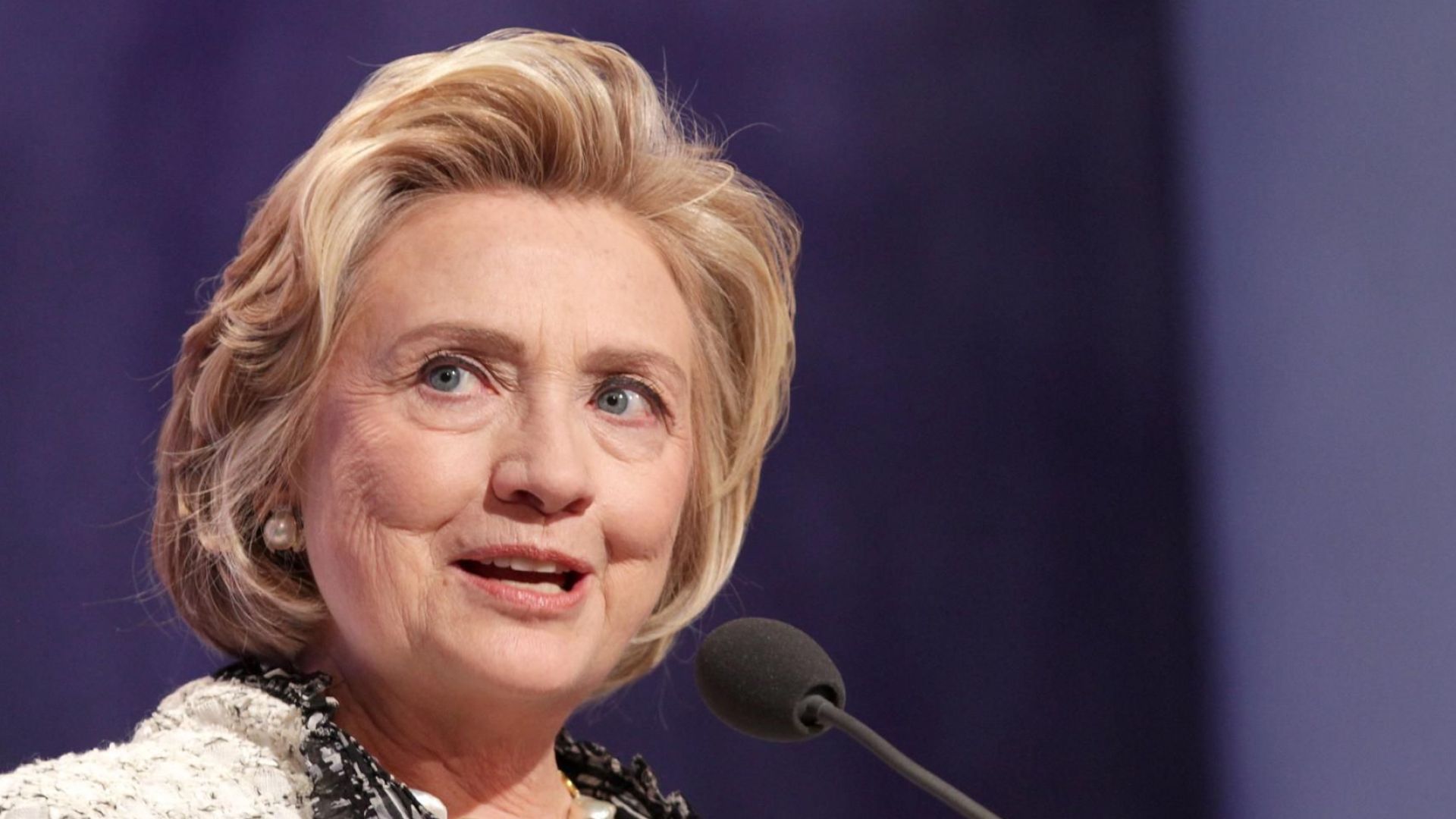 Хилари Клинтън заяви за първи път официално че не възнамерява